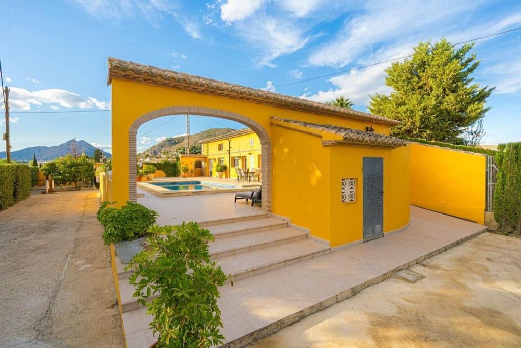 Villa Trossos Alcalali Ngoại thất bức ảnh